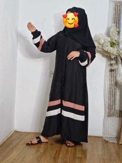 Pink and white piping abaya