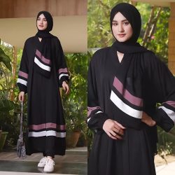 pink and white piping abaya