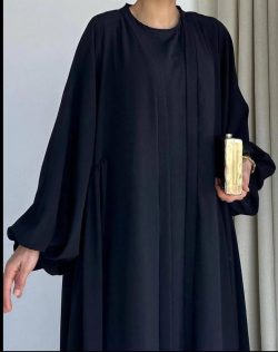 Zoom seprate shrug abaya